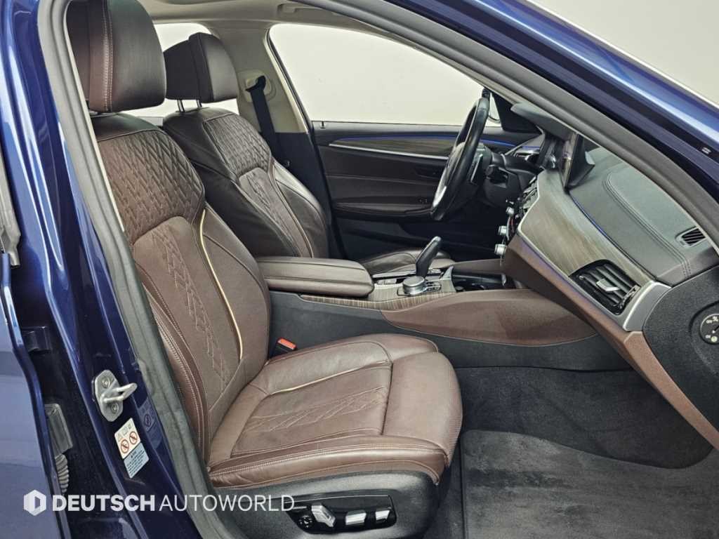 BMW 5시리즈 5시리즈 (G30) 530i M 스포츠 플러스 이미지 10