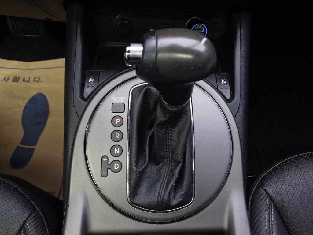 기아 스포티지 더 뉴 스포티지 R 디젤 2WD 프레스티지 이미지 10