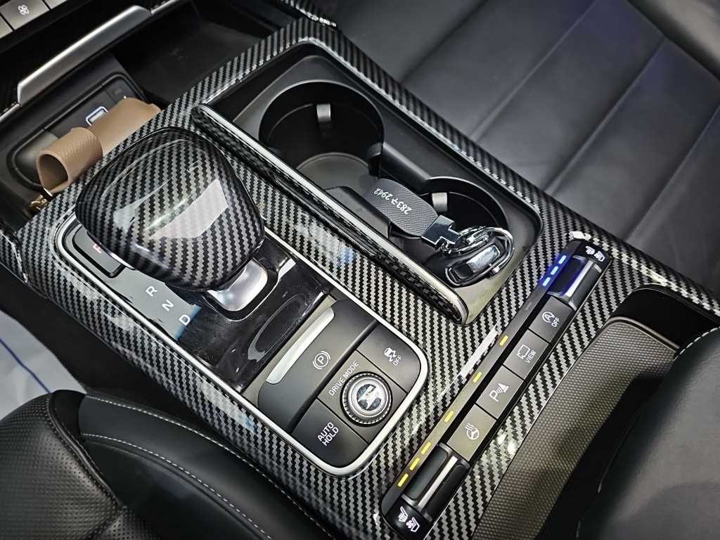 기아 스팅어 가솔린 2.0 터보 AWD 플래티넘 이미지 8
