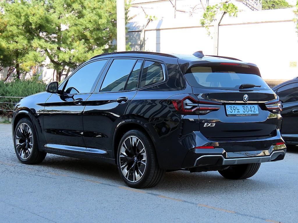 BMW iX3 iX3 (G08) M 스포츠 이미지 3