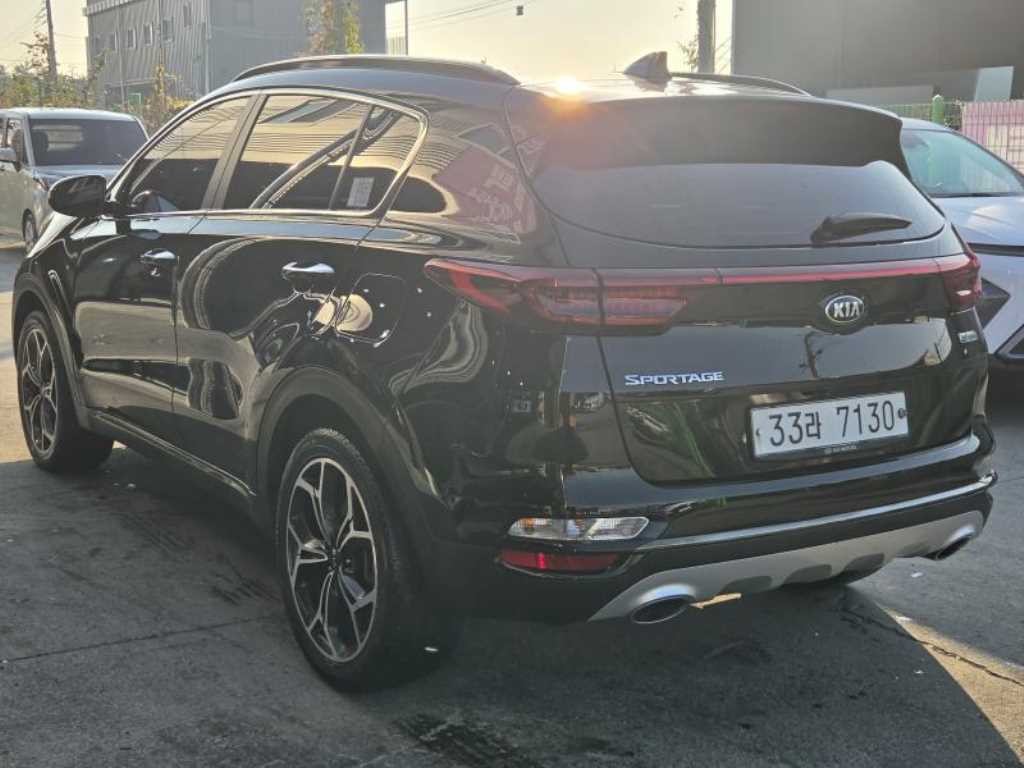 기아 스포티지 스포티지 더 볼드 1.6 디젤 2WD 노블레스 이미지 3
