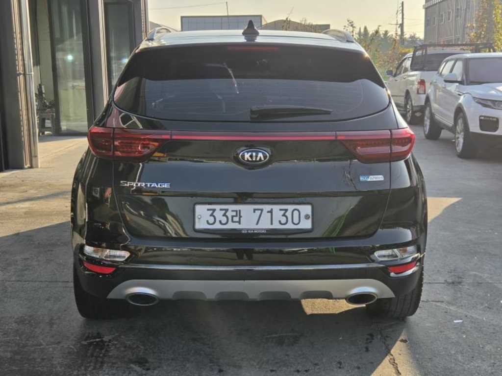 기아 스포티지 스포티지 더 볼드 1.6 디젤 2WD 노블레스 이미지 4