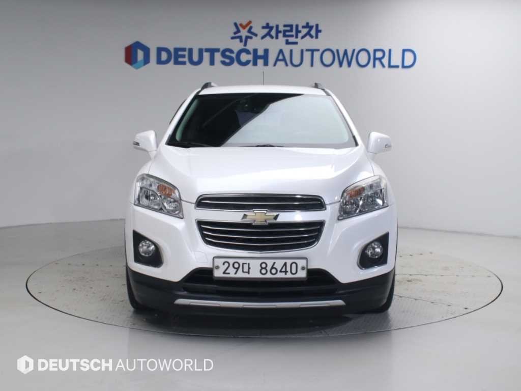 쉐보레 트랙스 1.4 LT 래더패키지 이미지 3