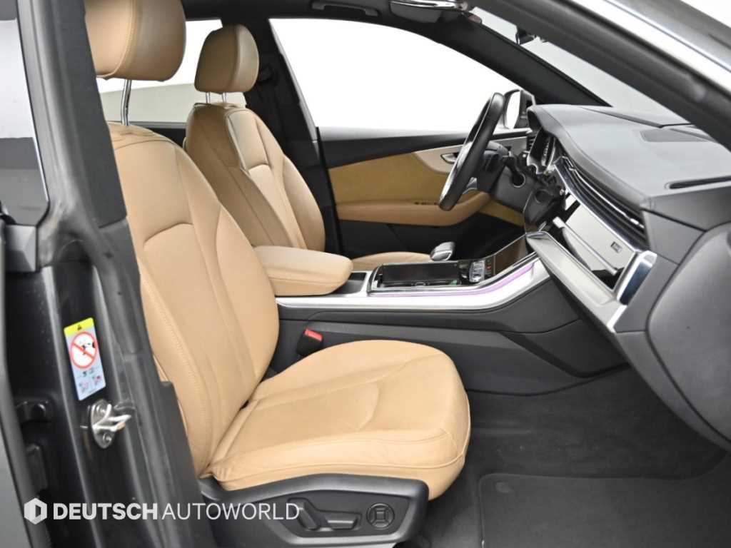아우디 Q8 45 TDI 콰트로 프리미엄 이미지 10