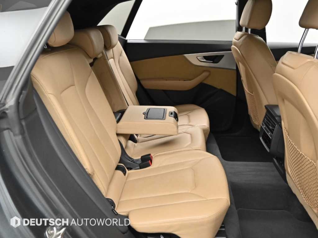 아우디 Q8 45 TDI 콰트로 프리미엄 이미지 12