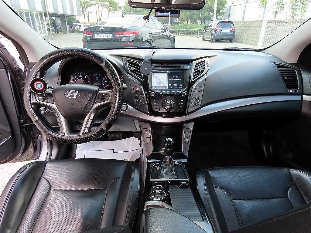 현대 i40 더뉴i40 1.7 VGT PYL 이미지 7