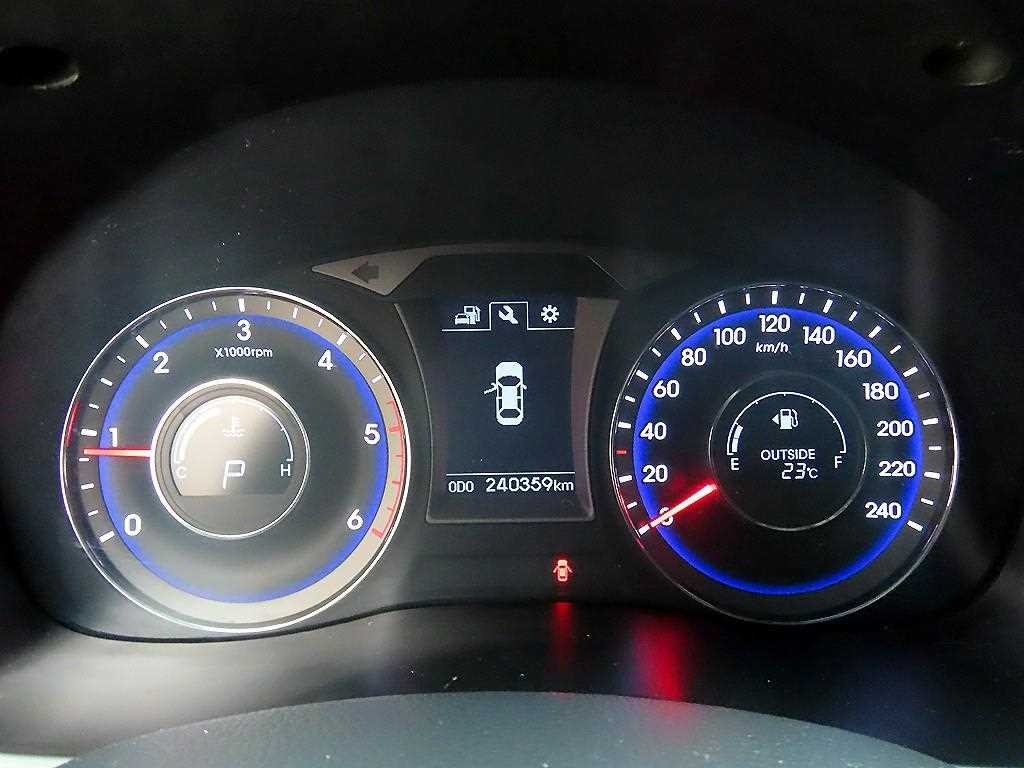 현대 i40 더뉴i40 1.7 VGT PYL 이미지 9