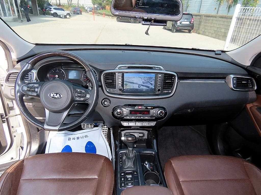 기아 쏘렌토 올 뉴 쏘렌토 디젤 4WD 2.2 노블레스 스페셜 이미지 7