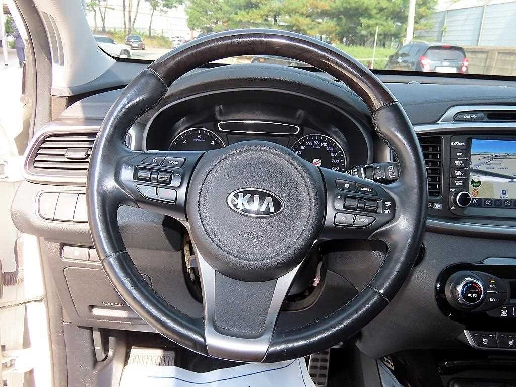 기아 쏘렌토 올 뉴 쏘렌토 디젤 4WD 2.2 노블레스 스페셜 이미지 8