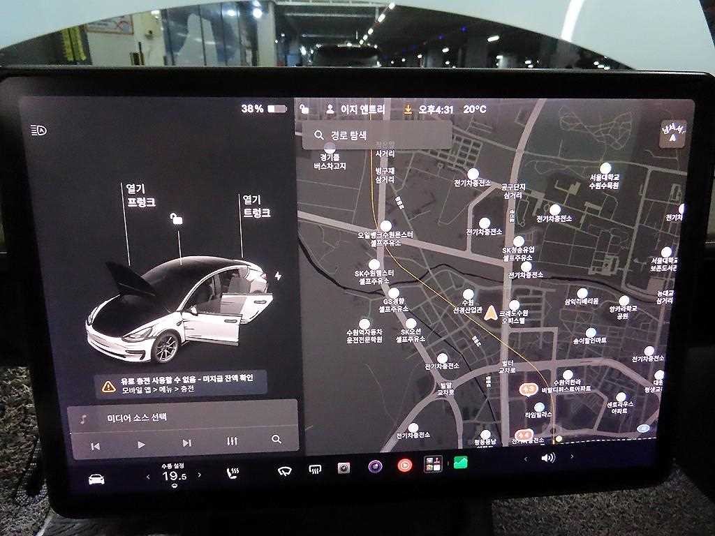 테슬라 모델 3 롱 레인지 이미지 14