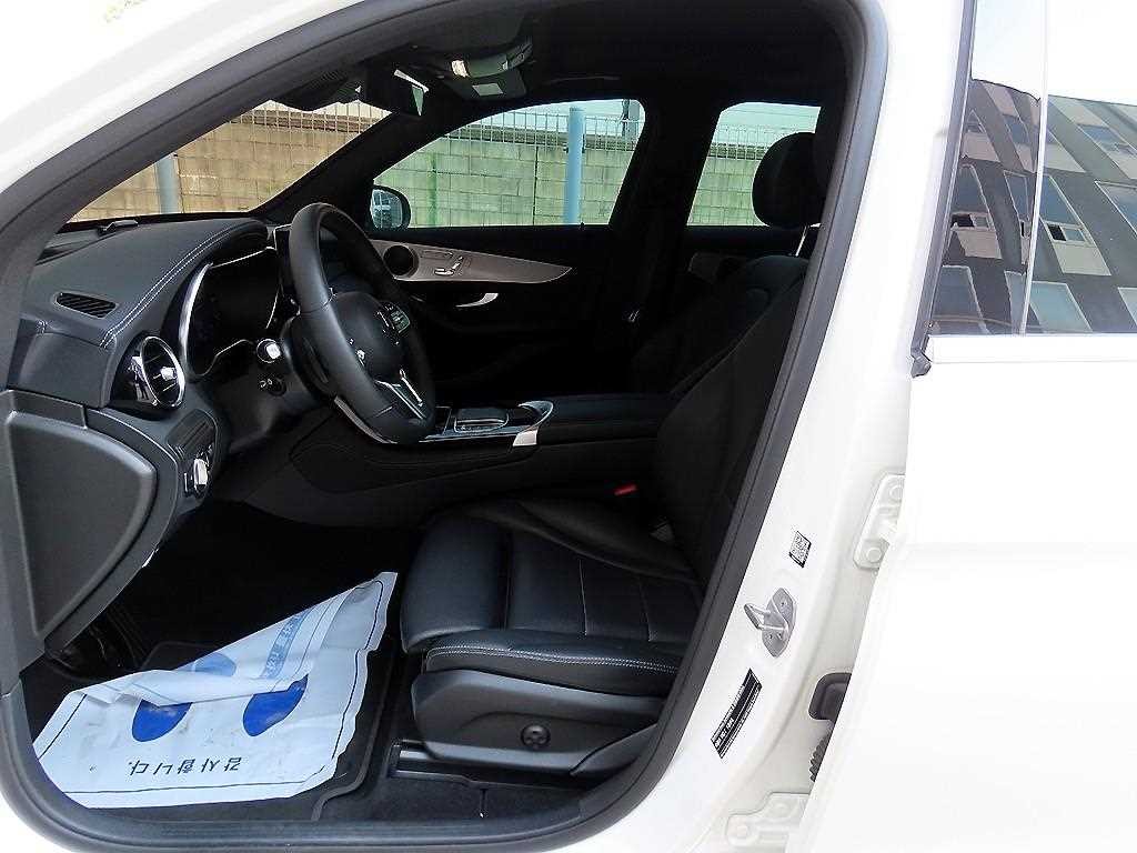 벤츠 GLC 클래스 GLC클래스 X253 GLC 220 d 4MATIC 이미지 5