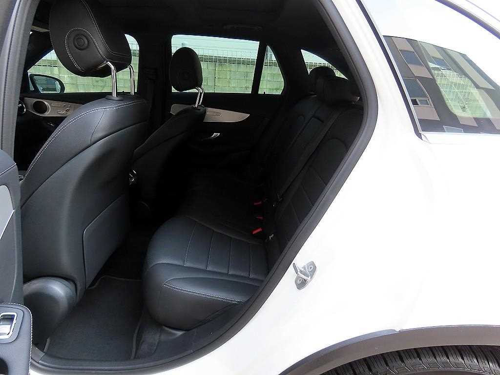 벤츠 GLC 클래스 GLC클래스 X253 GLC 220 d 4MATIC 이미지 6