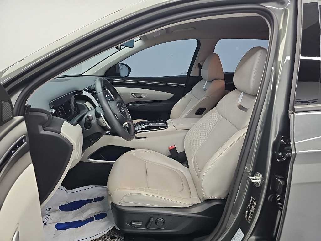 현대 투싼 투싼 하이브리드(NX4) 2WD 인스퍼레이션 이미지 11