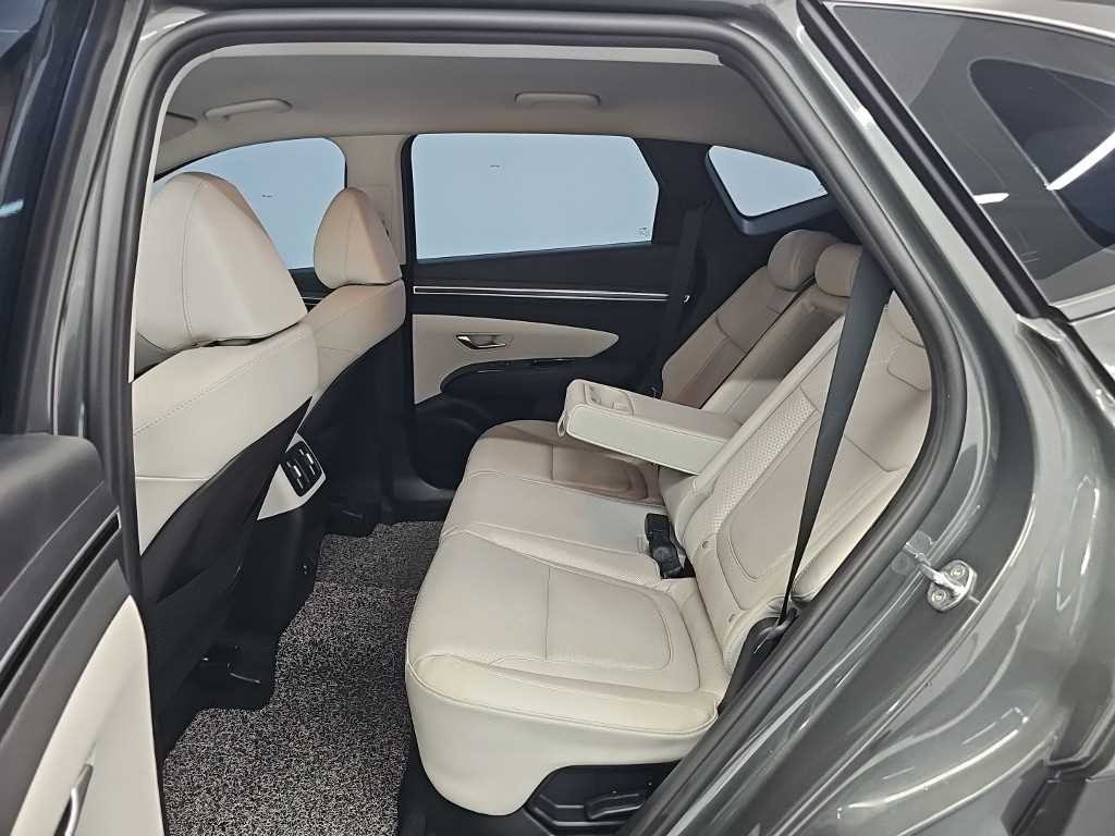 현대 투싼 투싼 하이브리드(NX4) 2WD 인스퍼레이션 이미지 12