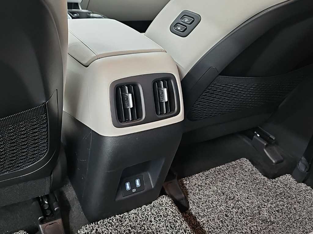 현대 투싼 투싼 하이브리드(NX4) 2WD 인스퍼레이션 이미지 13