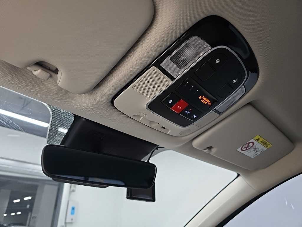 현대 투싼 투싼 하이브리드(NX4) 2WD 인스퍼레이션 이미지 17