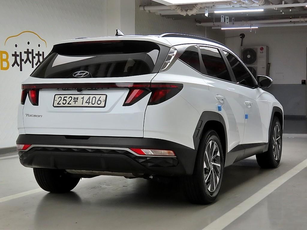 현대 투싼 투싼 하이브리드(NX4) 2WD 프리미엄 이미지 4