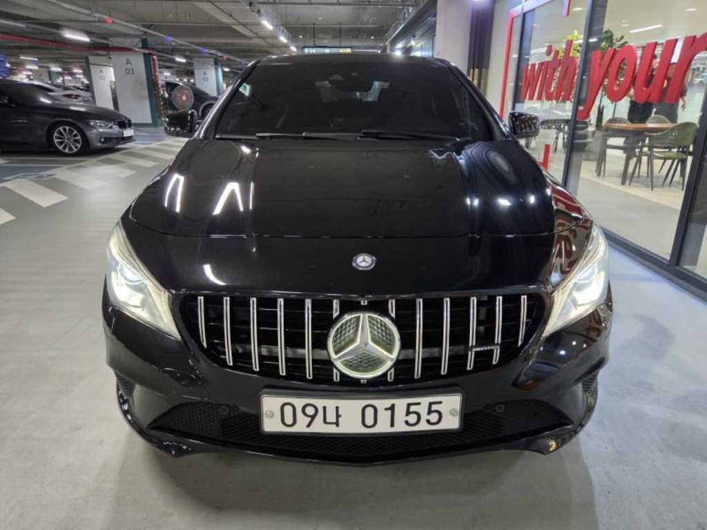 벤츠 CLA 클래스 CLA클래스 CLA 200 CDI 4매틱 이미지 2