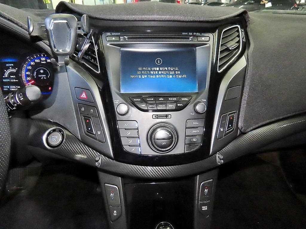 현대 i40 2.0 GDI D 스펙 이미지 11