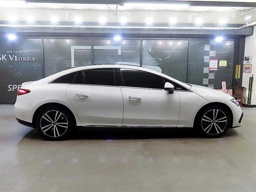 벤츠 EQE EQE V295 EQE 300 이미지 3