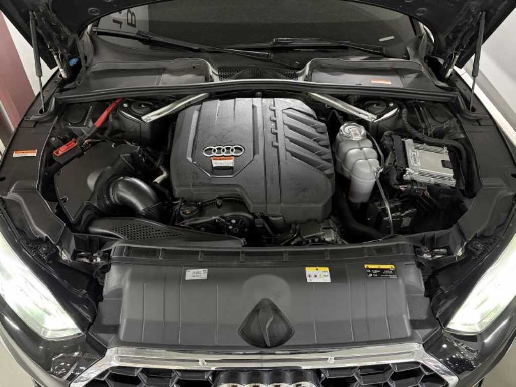 아우디 A5 A5 (F5) 40 TFSI 콰트로 프리미엄 스포트백 이미지 20