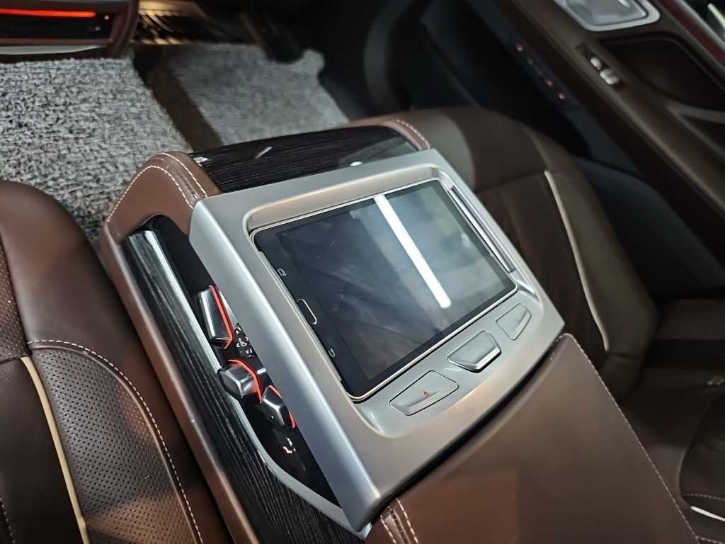 BMW 7시리즈 7시리즈 (G11) M760Li xDrive 이미지 14