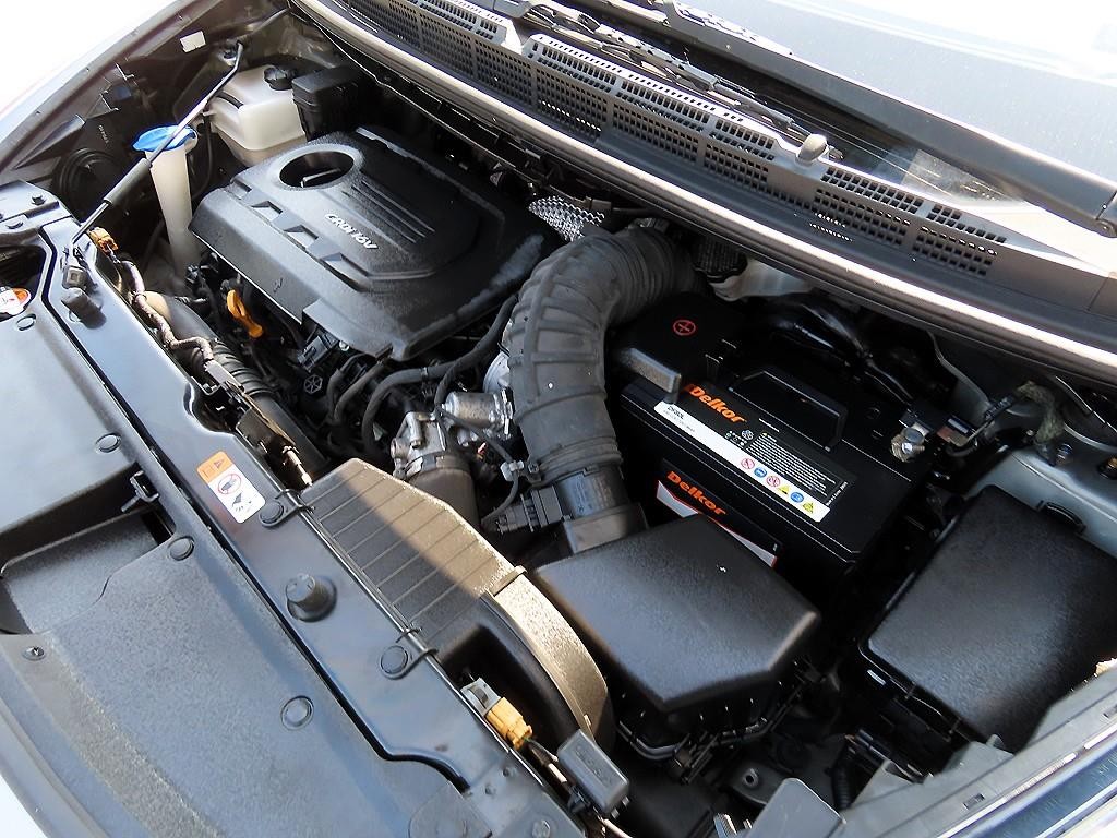 기아 카렌스 더뉴 카렌스 1.7 VGT 프레스트지 이미지 19