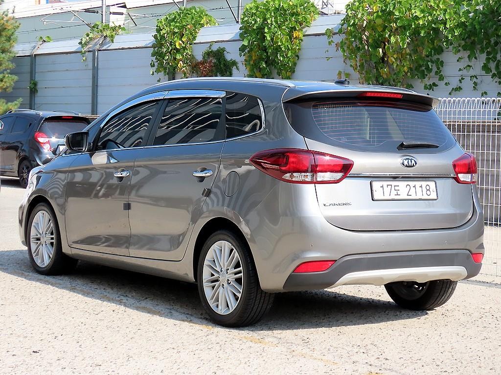 기아 카렌스 더뉴 카렌스 1.7 VGT 프레스트지 이미지 3