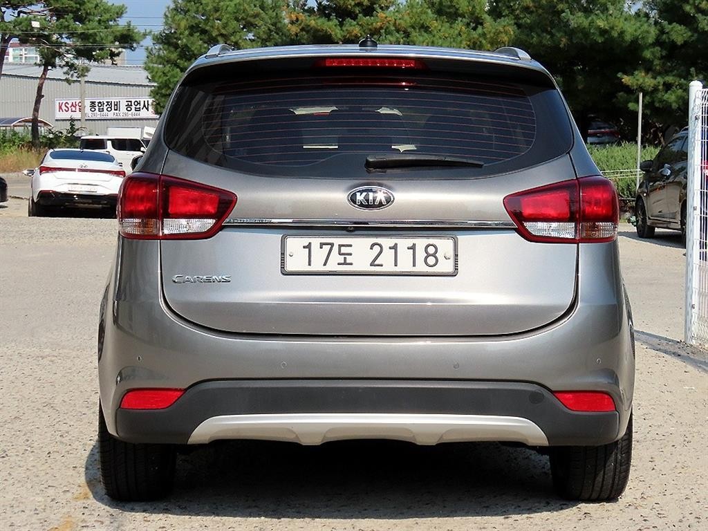 기아 카렌스 더뉴 카렌스 1.7 VGT 프레스트지 이미지 4