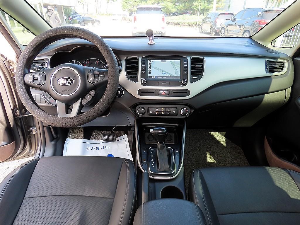 기아 카렌스 더뉴 카렌스 1.7 VGT 프레스트지 이미지 7