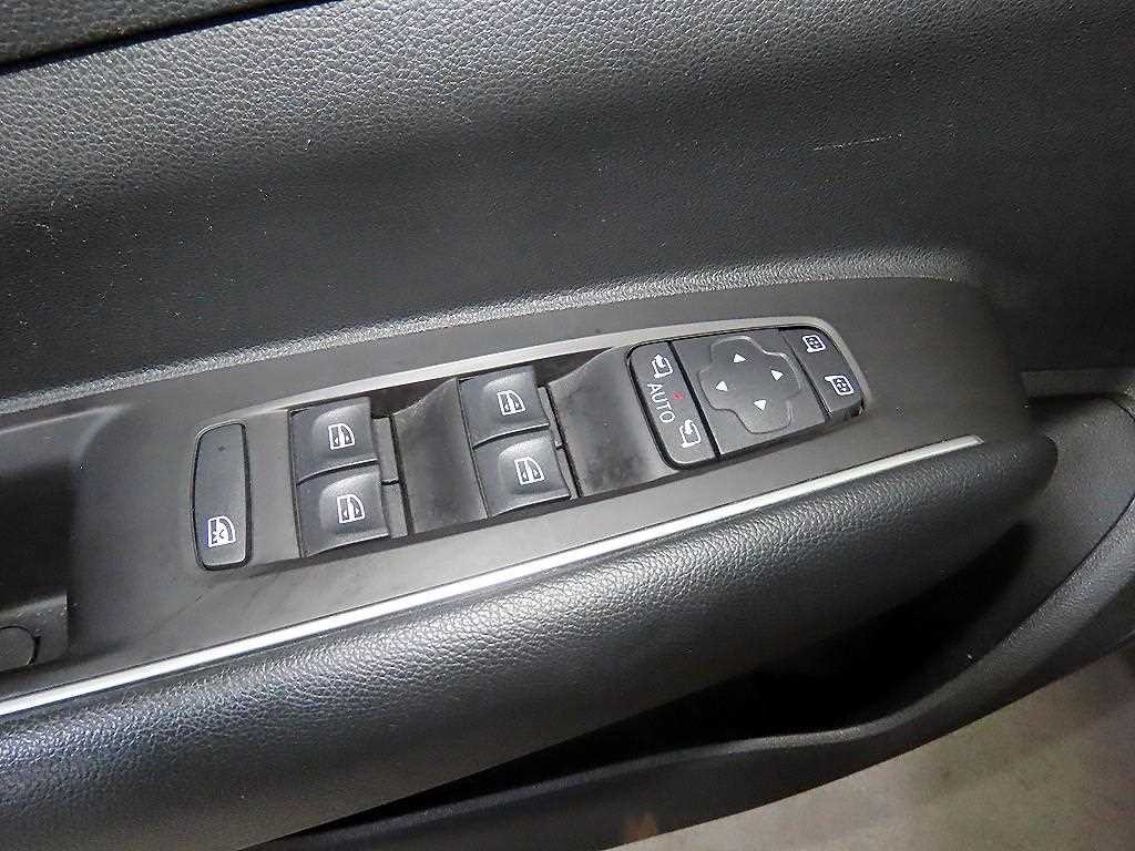르노코리아(삼성) QM6 더뉴QM6 2.0 LPe RE 2WD 이미지 13