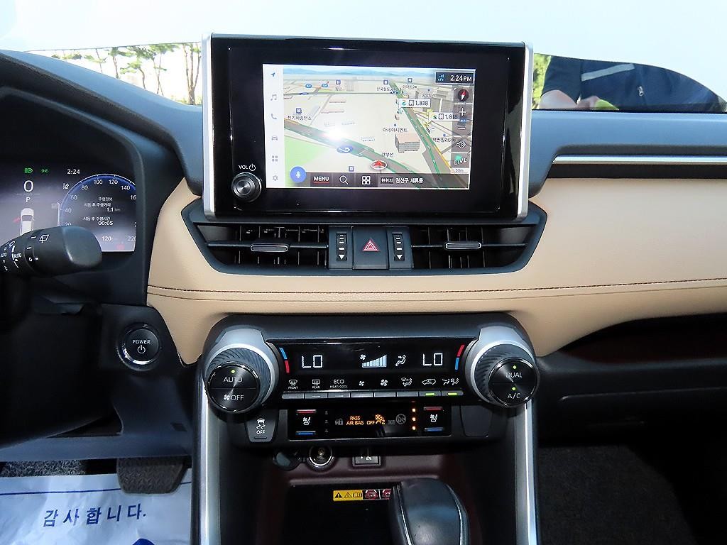 토요타 라브4 RAV4(5세대) 2.5 4WD 하이브리드 LTD 이미지 13