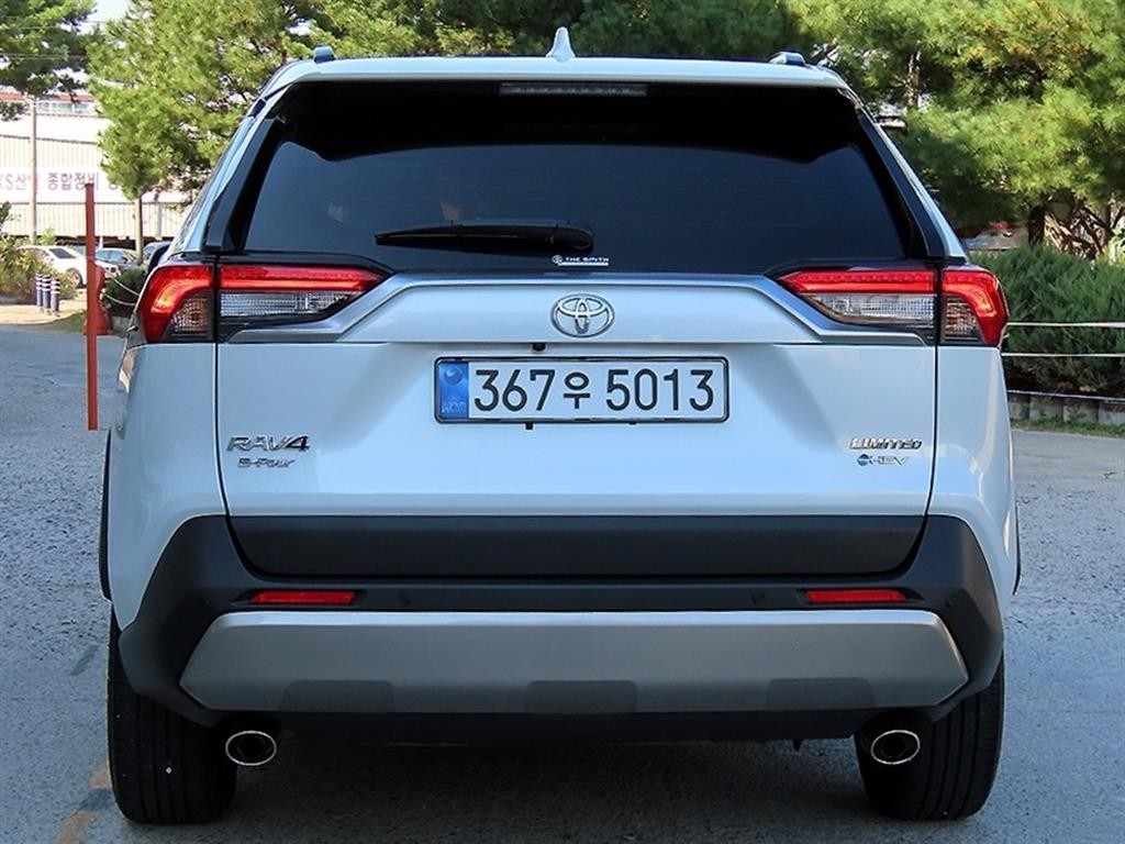 토요타 라브4 RAV4(5세대) 2.5 4WD 하이브리드 LTD 이미지 4