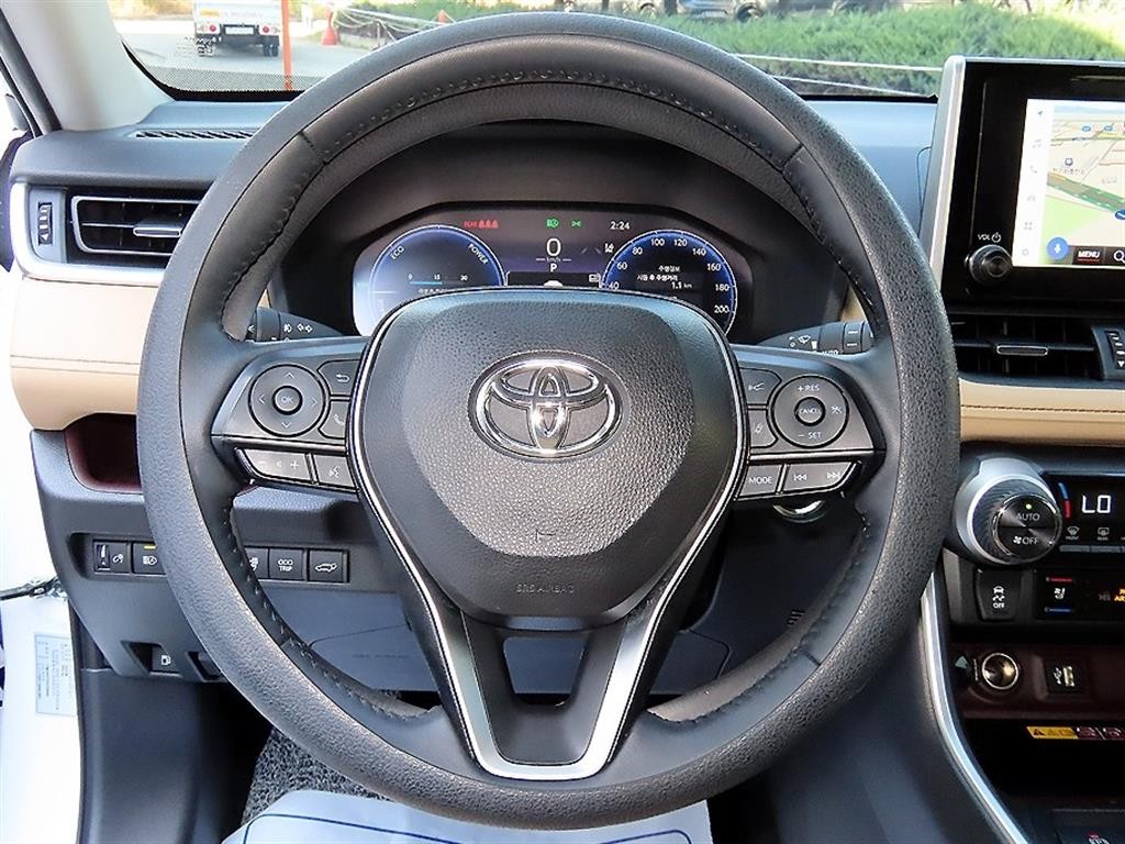 토요타 라브4 RAV4(5세대) 2.5 4WD 하이브리드 LTD 이미지 8
