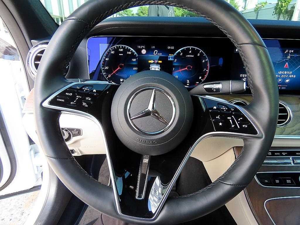 벤츠 E 클래스 E-클래스 W213 E250 익스클루시브 이미지 8