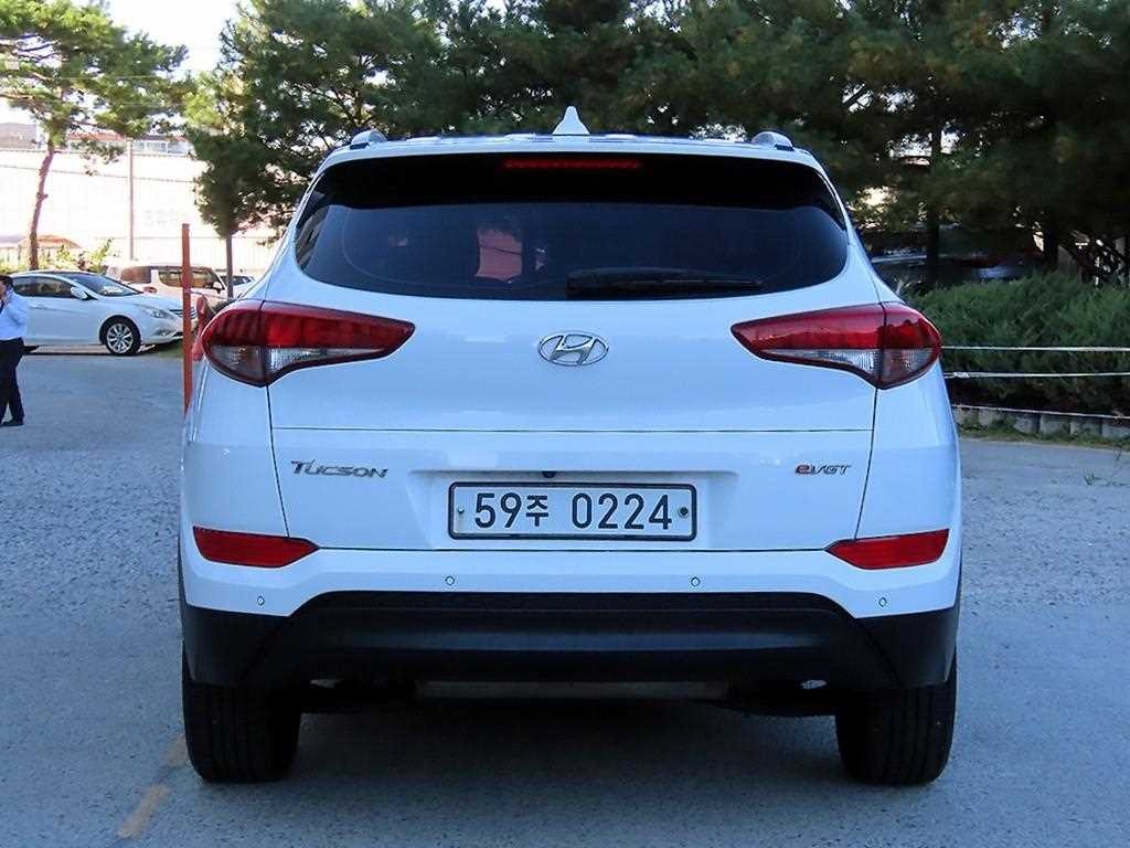 현대 투싼 올뉴투싼 디젤 1.7 2WD 모던 이미지 4