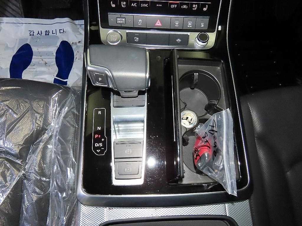 아우디 Q7 Q7 (4M) 45 TDI 콰트로 이미지 12