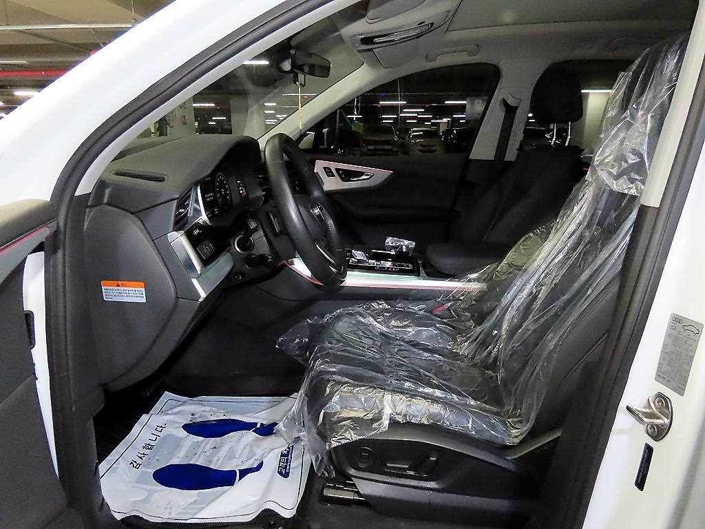 아우디 Q7 Q7 (4M) 45 TDI 콰트로 이미지 6