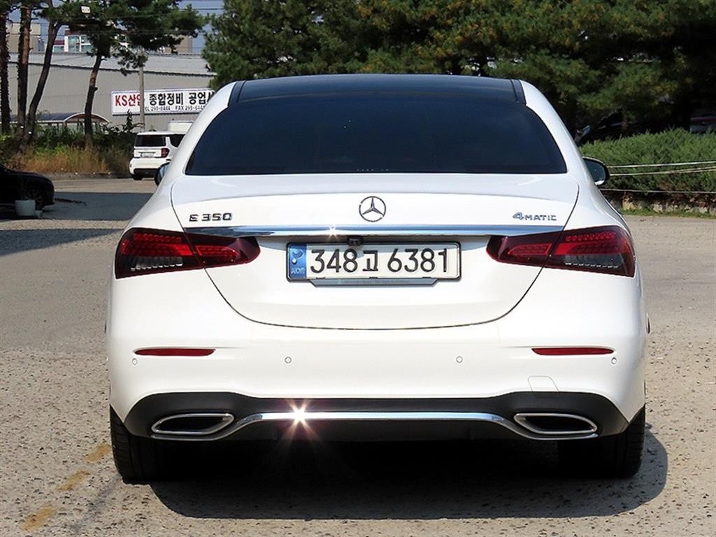 벤츠 E 클래스 E-클래스 W213 E350 4MATIC AMG LINE 이미지 4