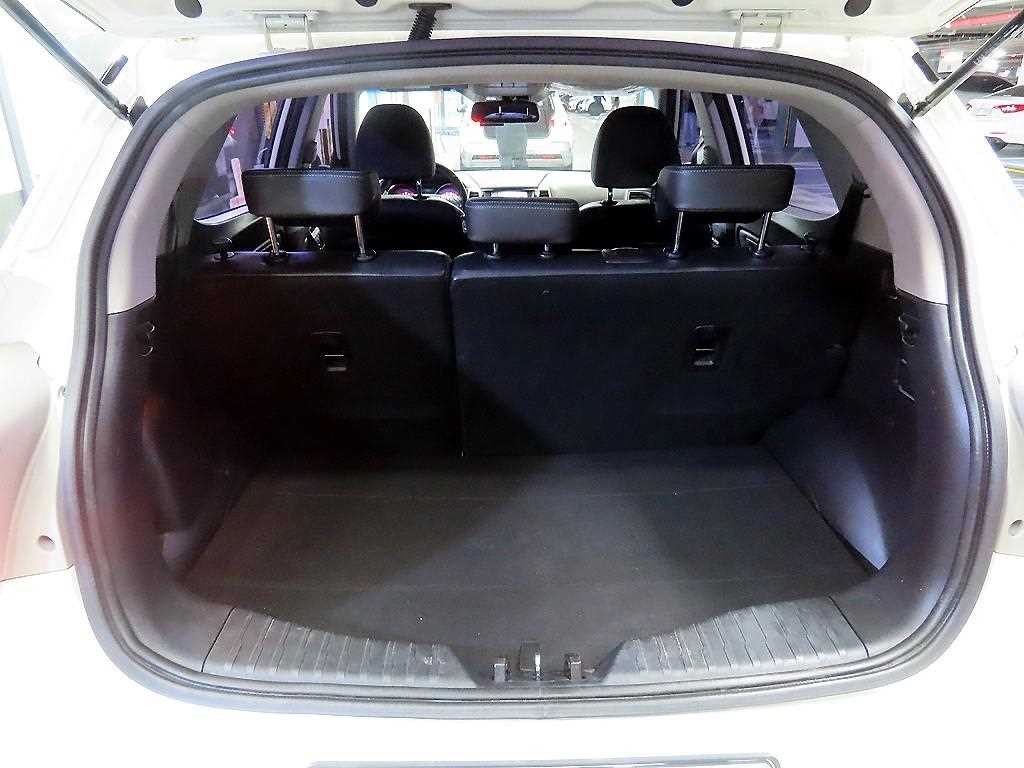 KG모빌리티(쌍용) 티볼리 가솔린 2WD 1.6 LX 이미지 18