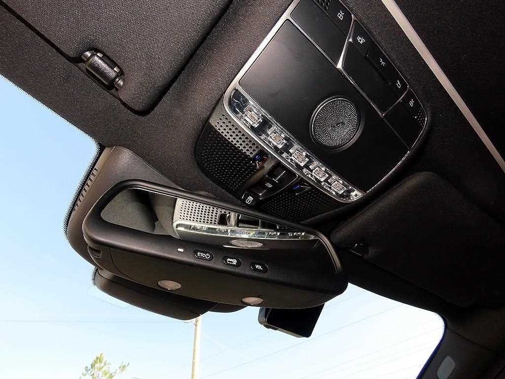 벤츠 S 클래스 S클래스-W222 S 63 AMG 4MATIC 이미지 15