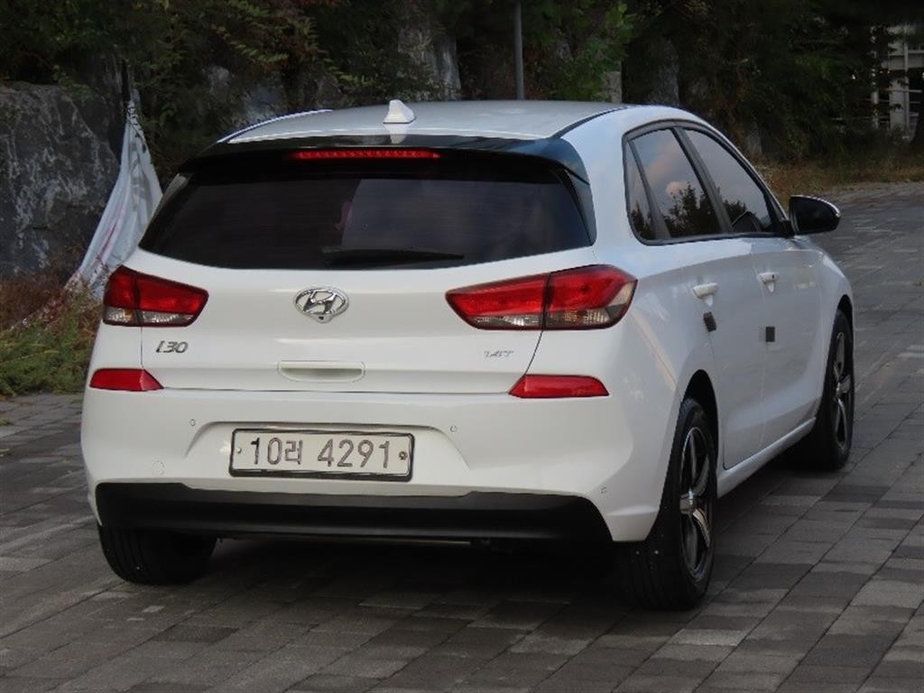 현대 i30 i30 (PD) 1.4 터보 스타일 이미지 3