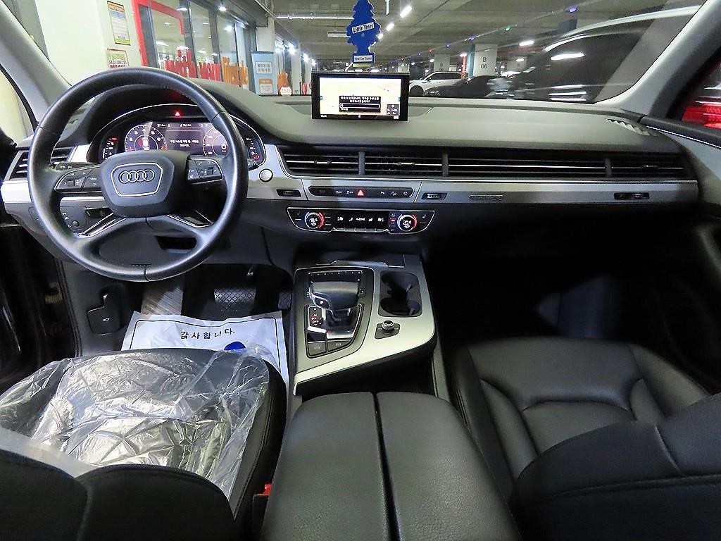 아우디 Q7 Q7 (4M) 45 TFSI 콰트로 이미지 10