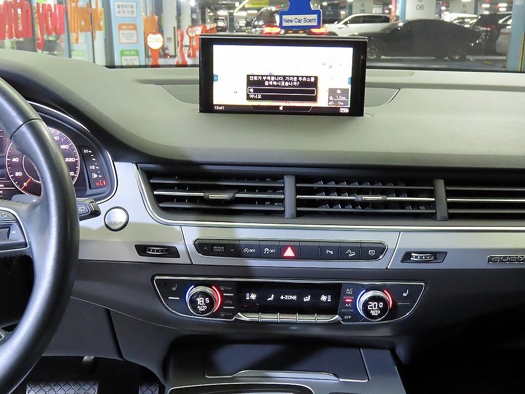 아우디 Q7 Q7 (4M) 45 TFSI 콰트로 이미지 11
