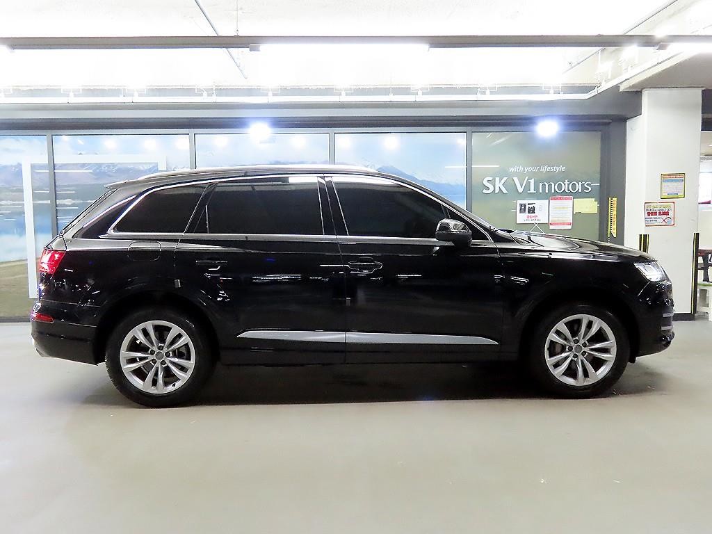 아우디 Q7 Q7 (4M) 45 TFSI 콰트로 이미지 3