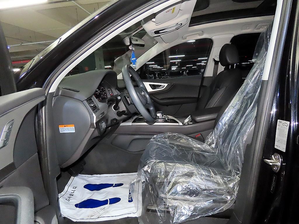 아우디 Q7 Q7 (4M) 45 TFSI 콰트로 이미지 6