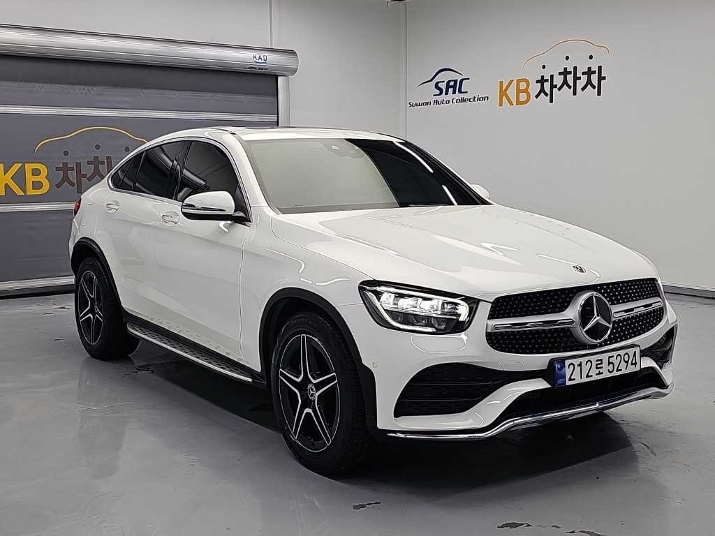 벤츠 GLC 클래스 GLC클래스 X253 GLC 300 4MATIC 쿠페 이미지 4