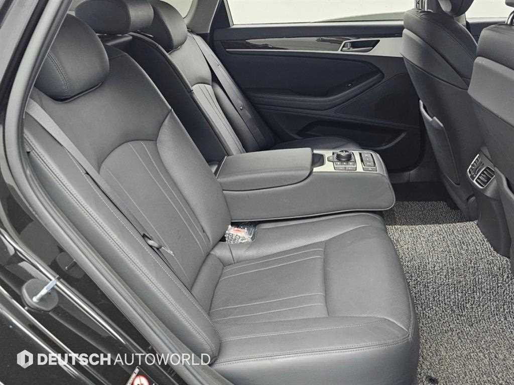 제네시스 G80 3.3 GDI AWD 럭셔리 이미지 11