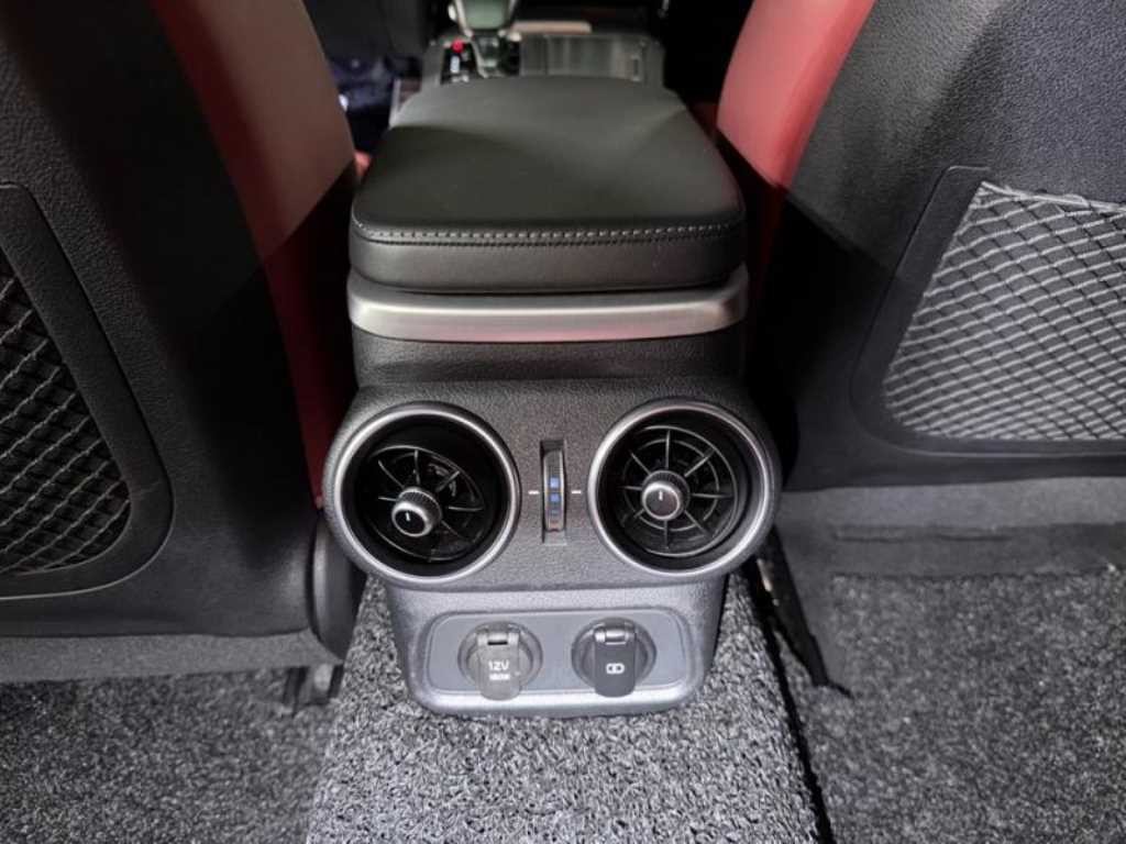 기아 스팅어 가솔린 3.3 터보 AWD GT 이미지 17