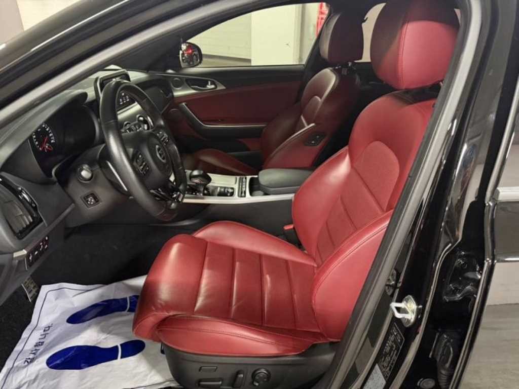 기아 스팅어 가솔린 3.3 터보 AWD GT 이미지 6